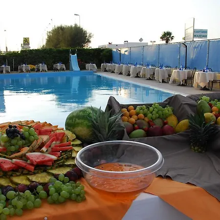 Hotell Beaurivage Fogliano Marina